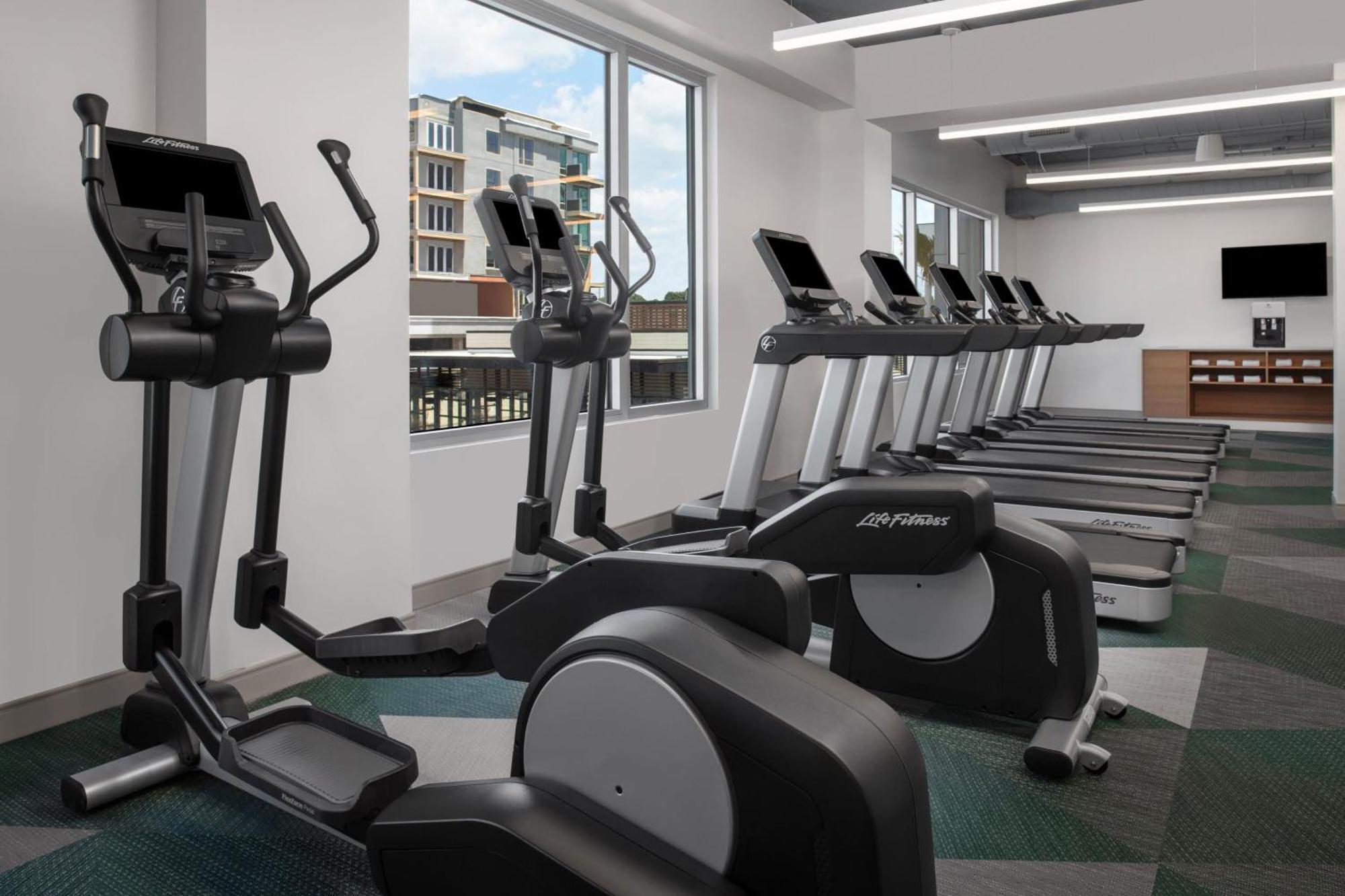 فندق Aloft Tampa Midtown المظهر الخارجي الصورة